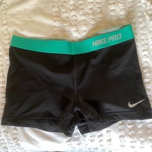 Nike athletic spandex shorts